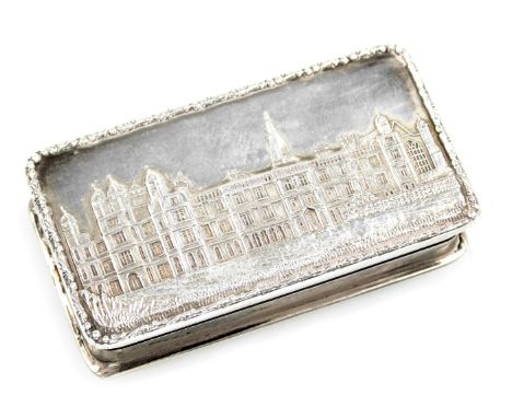 An Elizabeth II castle top type silver snuff box, engraved with a view of Burleigh House, gilt interior,  Birmingham 1985, 5c