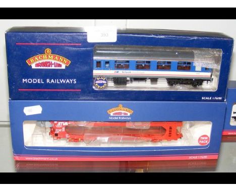 Boxed Bachmann Car Transporter 38-250, together with a Bachmann Coach - boxed 
