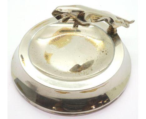 Dunhill Jaguar ashtray, W: 95 mm. P&amp;P Group 1 (£14+VAT for the first lot and £1+VAT for subsequent lots) 
