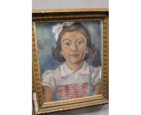 A GILT FRAMED OIL ON BOARD PORTRAIT STUDY OF A YOUNG GIRL 