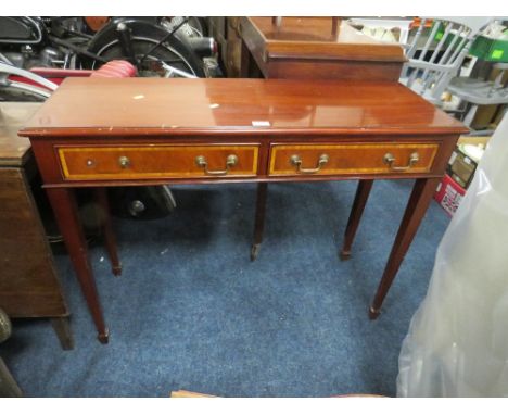 A REPRODUCTION MAHOGANY TWO DRAWER CONSOLE TABLE H 79 cm, W 104 cm, A/F