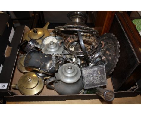 A TRAY OF ASSORTED METALWARE TO INCLUDE OAK CASED CANTEEN OF CUTLERY, TEA SERVICE ETC.
