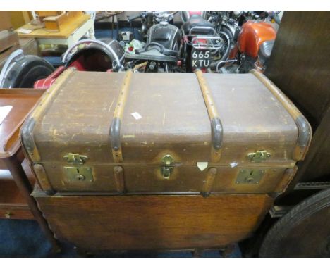 A VINTAGE BANDED PACKING CASE