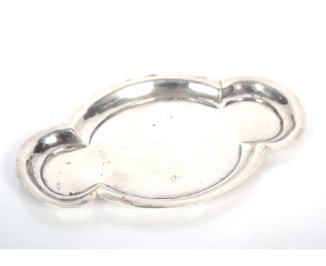 A George III silver spoon tray of shaped form, maker George Wintle, London 1804. 17cm