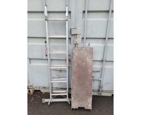 Abru combination ladder with work platform