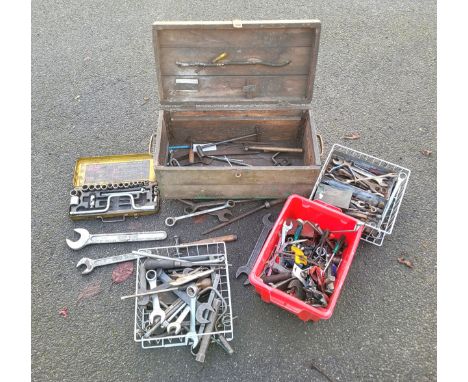 A collection of engineering hand tools to include King Dick spanners, Record stillson wrench and Britool ring spanners, also 