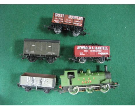 Hornby "OO"Gauge/4mm Class J83 0-6-0 Tank Steam Locomotive, LNER green R/No 8477, unboxed, playworn - plus four items unboxed