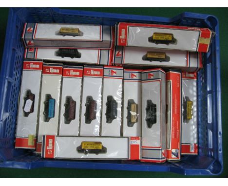 Fourteen LIMA "N" Gauge Boxed Coal Wagons, Dearne Valley, Claycross, Pinxton, Barnsley, and Glasshoughton, very good conditio