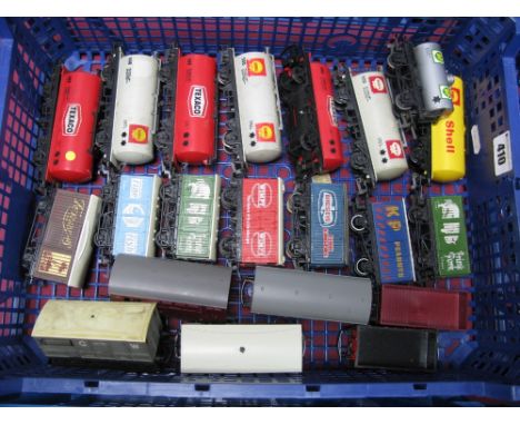 Twenty One "OO"Gauge/4mm Items Unboxed Rolling Stock, by Hornby, LIMA, Grafar etc - tankers (8), private owner box vans (7), 