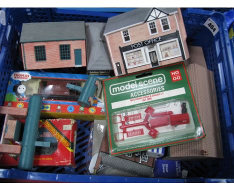 Seven Items Hornby 'OO' Gauge/4mm Skaledale Trackside Buildings, Post Office, Butler Garage, Signal Box, etc, very good/unbox