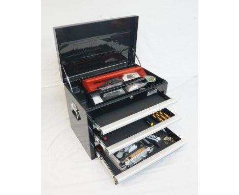 HALFORDS METAL MULTI DRAWER TOOL CHEST
with screwdrivers, lump hammer, socket set, bike tools, crow bar, tape, wire brushes a