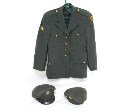 EARLY 1960's AMERICAN ARMY DRESS TUNIC
with eagle emblem embroidered badge and brass buttons, together with two similar caps
