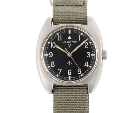 A GENTLEMAN'S STAINLESS STEEL BRITISH MILITARY HAMILTON WRIST WATCH DATED 1973, ISSUED TO THE ARMYMovement: Manual wind, hack
