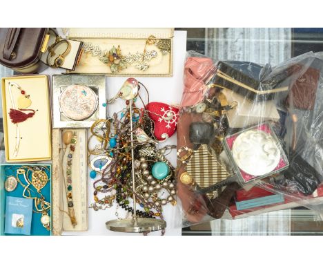 A collection of vintage costume jewellery to include a 9ct gold paste set cluster ring, total gross weight approx 2.7gms, a b
