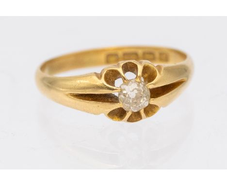 A Diamond and 18ct Gold gents ring, comprising an Old European cut diamond with an estimated weight of 0.39ct  assessed Clari