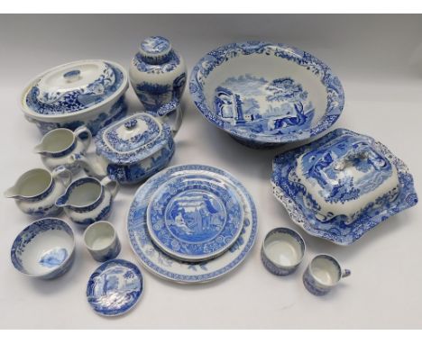 A quantity of Spode Italian items to include a large wash bowl, tureen, ovenproof dish, teapot, and piece of Spode Blue Room 
