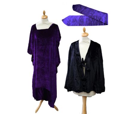 A collection of velvet items to include: a vintage piece of velvet cloth (late 1920/early 1930); a mauve cummerbund; a black