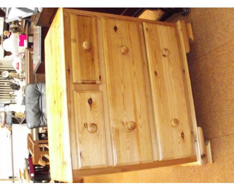 Pine chest, two short drawers over two long drawers, on bracket feet