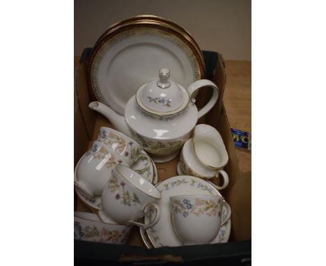A Royal Grafton Canterbury part tea service having 18 pieces and six Royal Grafton Majestic dinner plates.