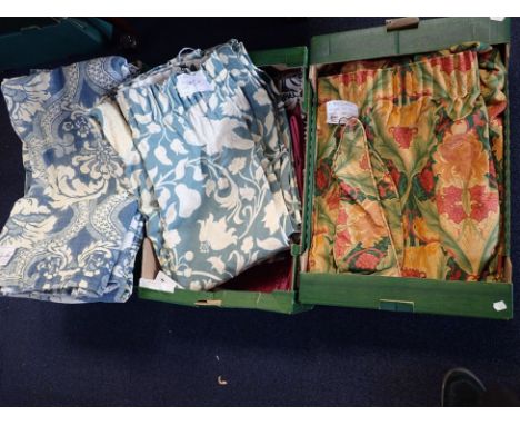 SEVEN PAIRS VARIOUS CURTAINS 