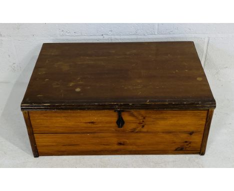 A vintage wooden storage trunk - height 25cm, width 66cm, depth 47cm