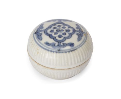 A small Chinese blue and white ‘peony’ box and cover, Qing dynasty, 17th/18th century, the cover decorated with a central rou
