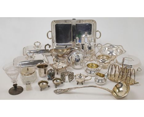 A group of silver plate, to include a twin handled entree dish, stamped GOLDSMITHS AND SILVERSMITHS COMPANY 112 REGENT ST LON