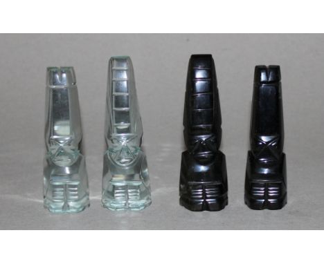 Amerika. Südamerika. Chile – Osterinseln. Folkloristisches Schachspiel aus Stein und Glas. Eine Partei in schwarz, die andere