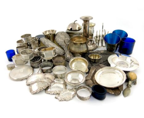 λA mixed lot of silver items, various dates and makers, comprising: an ox-eye cup, by Charles Stuart Harris, London 1893, a p