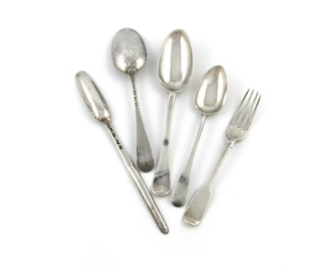 A small mixed lot of silver flatware, comprising: a George II silver marrow scoop, London 1743, the reverse of the bowl with 