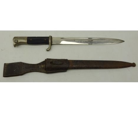 German WWII dress bayonet, KS98, 24.5cm blade stamped Puma Solingen, with black chequer grip, in steel scabbard with leather 