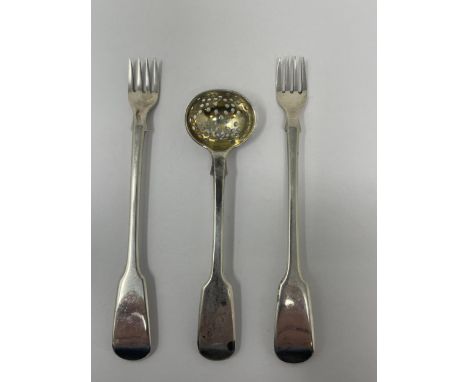 A George III silver fiddle pattern sifter spoon and two pickle forks, 1.5 ozt (3)