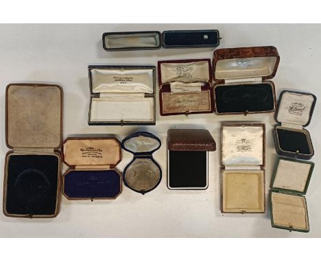 Assorted vintage jewellery boxes (box)