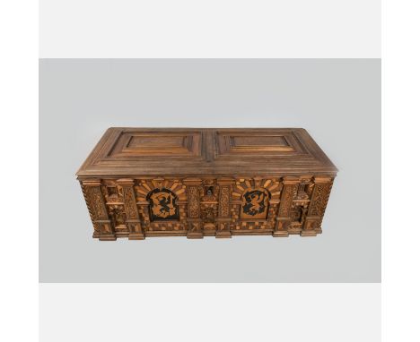 Renaissance Esterhazy trunk, Rectangular form with lid. Original lock and iron key. Oak wood with walnut. The front with rich