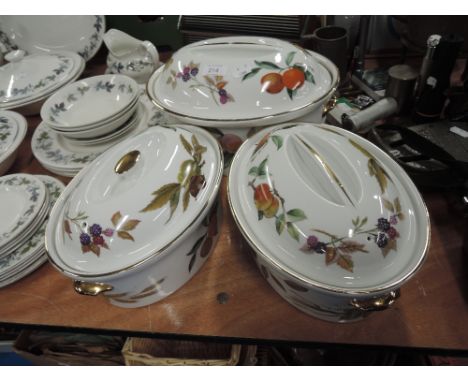 A selection of lidded tureen's by Royal Worcester in the Evesham design