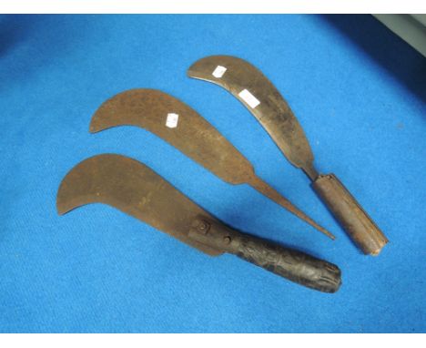 A selection of hedging tools and knifes including Whitehouse bros and Severouick