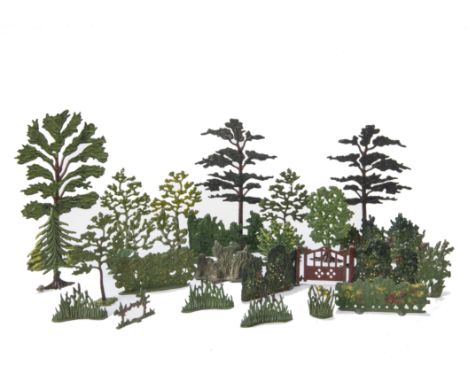 Lead trees, bushes, bullrushes by Britains, Crescent, Hilco and Taylor & Barrett, including Britains Garden Gates (2), garden