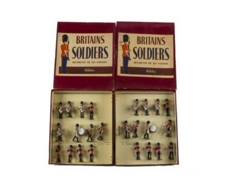Britains post WW2 sets 2108 Welsh Guards Drums & Fifes, all restrung into original ROAN boxes, all plastic drum versions, VG 