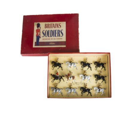 Britains post WW2 set 101 The Band of the Lifeguards, 12 pce set, restrung into original ROAN box, VG in G box,   lid has 1 s