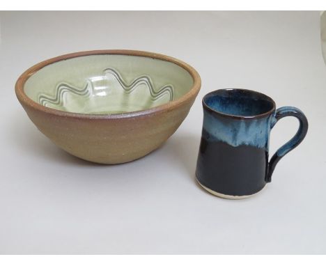 Mike Dodd studio pottery  bowl and a Jan Howard studio pottery mug 