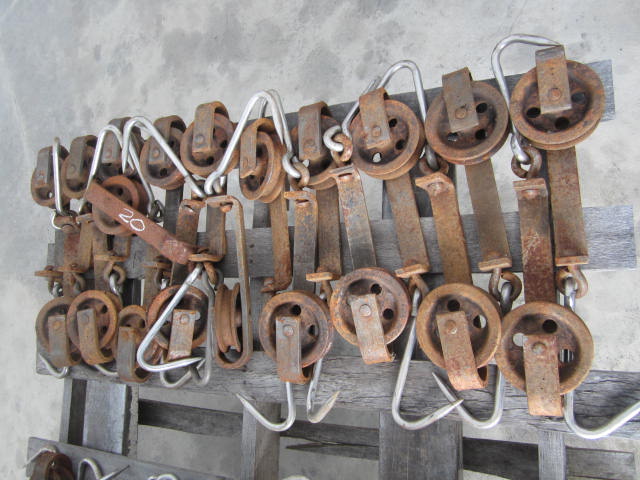 20 meat trolley hooks