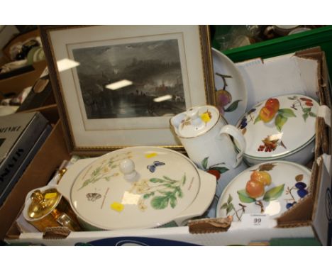 A TRAY OF MOSTLY ROYAL WORCESTER DINNERWARE TO INCLUDE EVESHAM TOGETHER WITH A FRAMED PRINT
