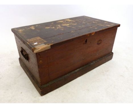 A Victorian small stained pine trunk 69 x 39 x 21cm 