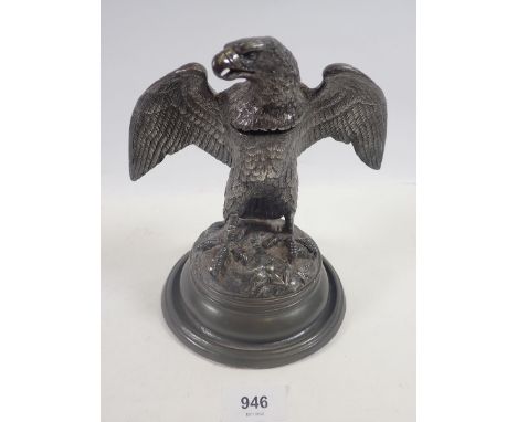 A silver plated eagle form table cigarette lighter, 19cm 