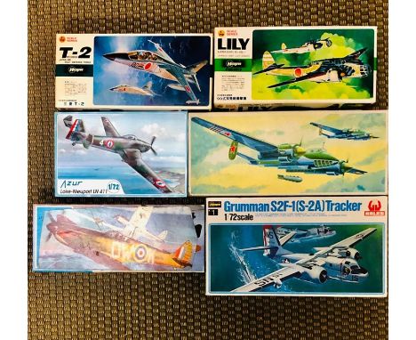 A selection of six aircraft kits to include an Azur Loire-Nieuport LN 411, a T-2 Mitsubishi Japan Air Self-Defence Force and 