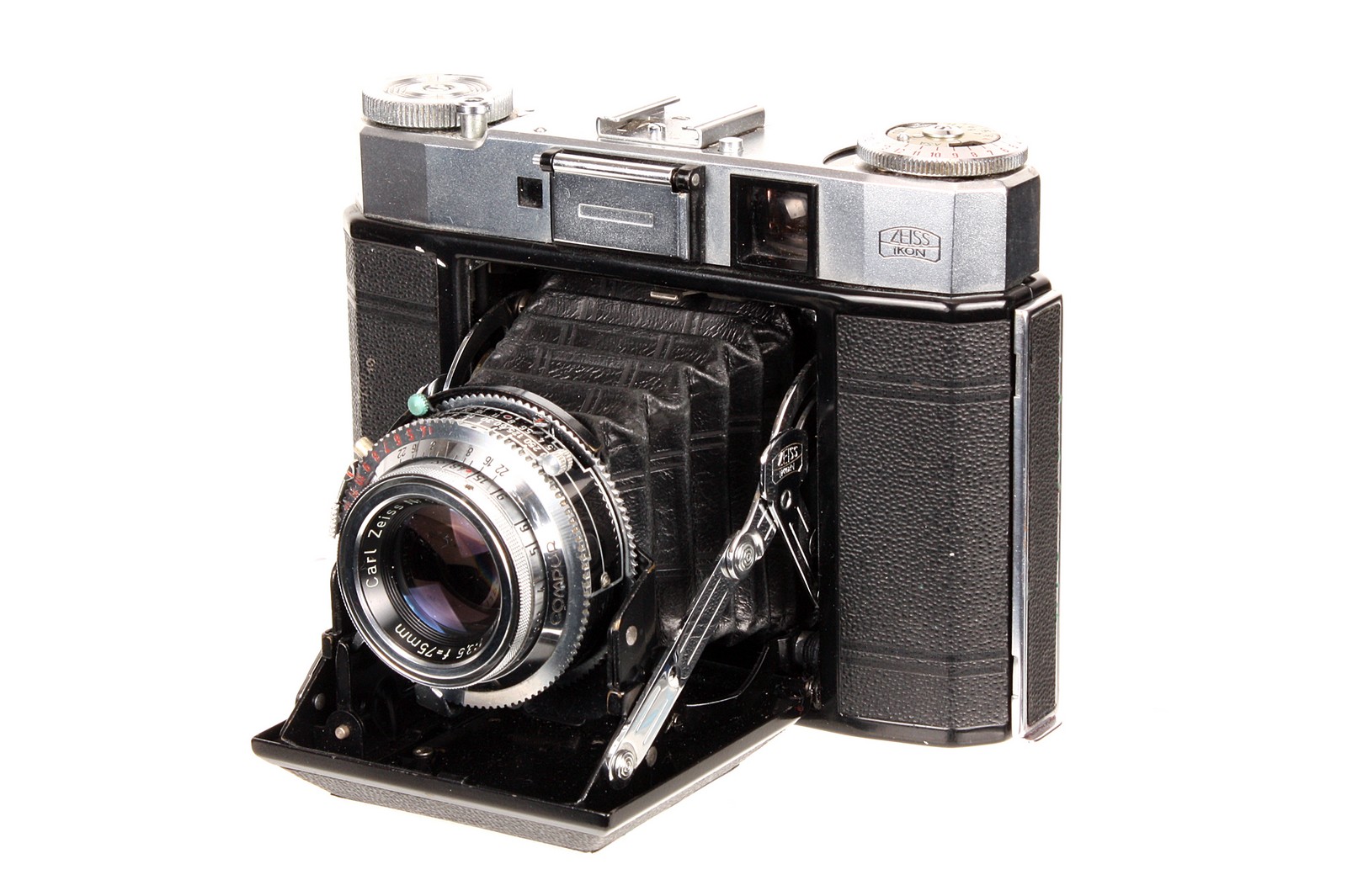 A Zeiss Ikon Super Ikonta 534/16 Camera, chrome, with Carl Zeiss Tessar ...