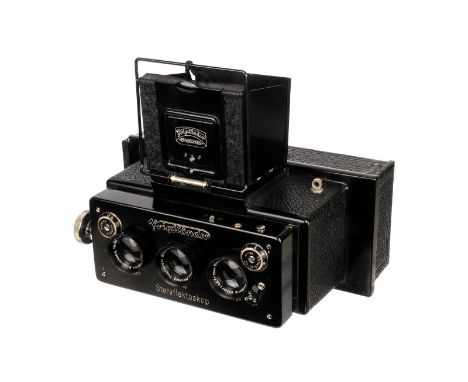 A Voigtländer Stereflektoskop Stereo Camera, serial no. 80440, 6x13cm, with Heliar f/4.5 75mm lenses, serial nos. 641070 / 64
