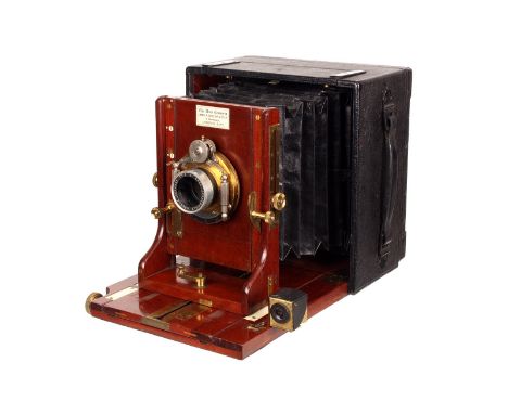 A James A. Sinclair Una Hand Camera, 4½x6¼”, with Beck Convertible Double Aplanat f/7.7 9” lens, body, VG, lens, G-VG, shutte