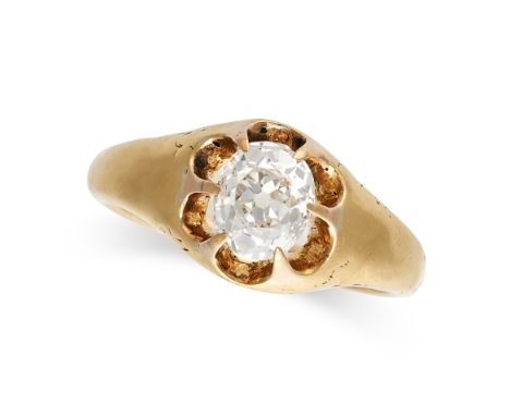 AN ANTIQUE DIAMOND BELCHER RING in yellow gold, set with an oval old mine cut diamond of approximately 0.87 carats, no assay 