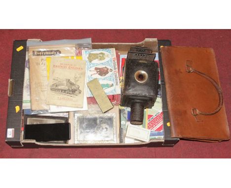 A box of miscellaneous items, to include lady's brown leather handbag, part carriage lamp, various cigarette and collectors c